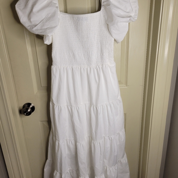 White Puff Sleeve Maxi Dress - Picture 6 of 8